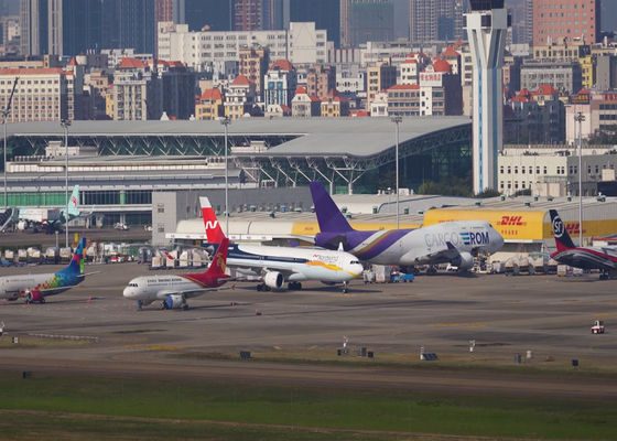 Rapide courrier aérien mondial DHL Global Transfert de fret aérien Guangzhou vers le monde entier
